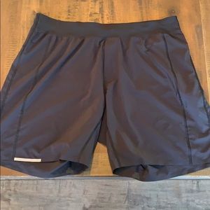 Lululemon lemon XXL black shorts